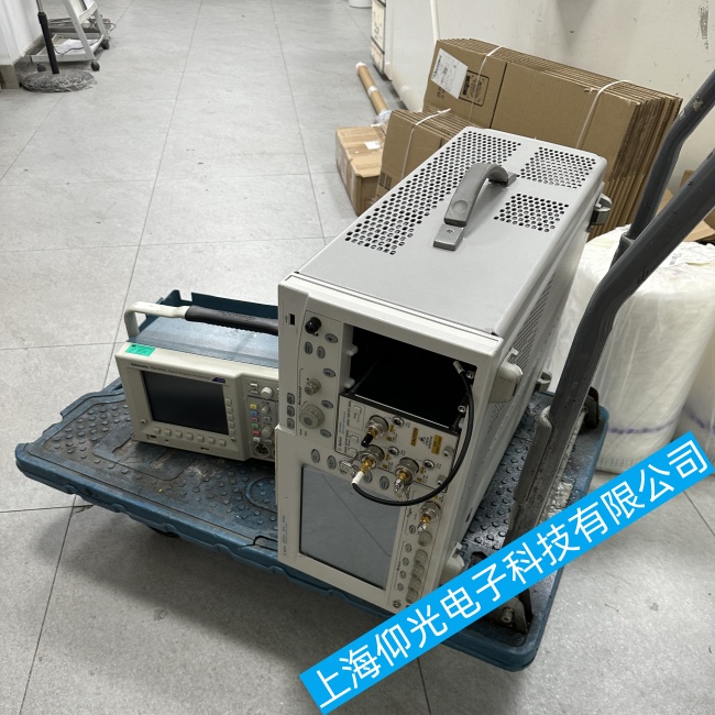安捷倫86100C光示波器顯示花屏故障維修多少錢