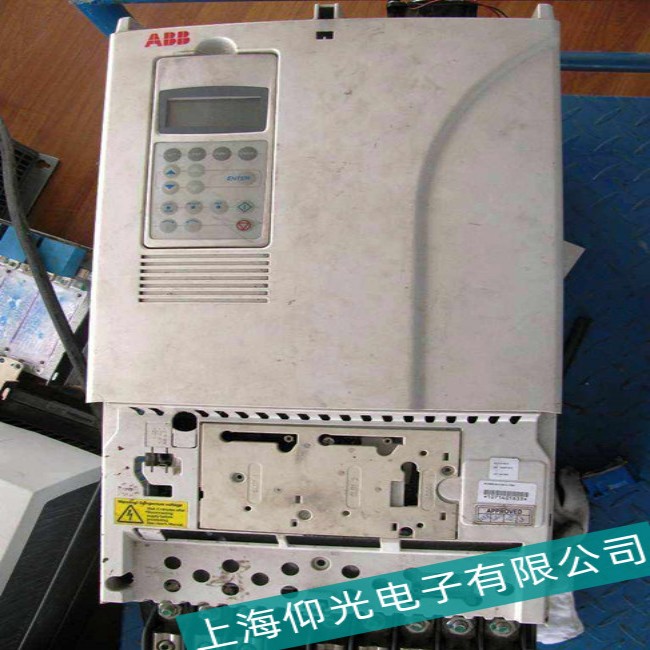 上饒ABB變頻器ACS800系列出現(xiàn)輸出電流過大的故障維修品質(zhì)保證